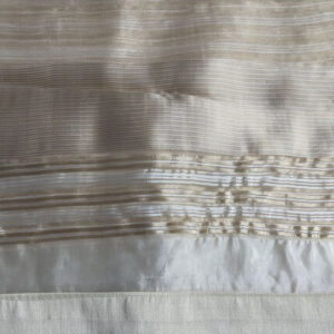 SOBREMANTEL - ORGANZA - DORADO (RAYAS)